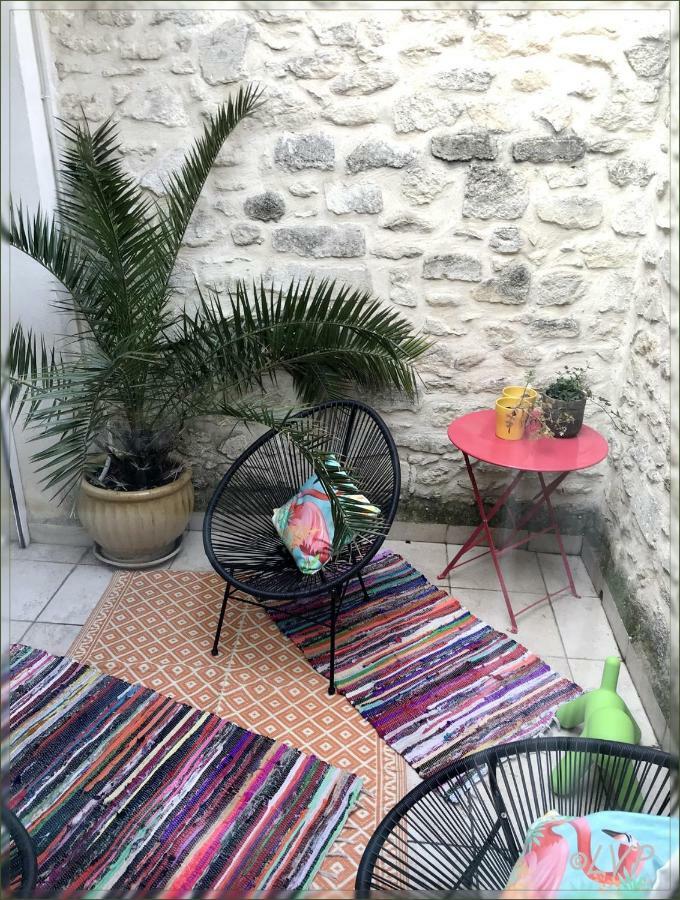 Le Loft Patio, Au Coeur Du Village Сен-Реми-де-Прованс Экстерьер фото